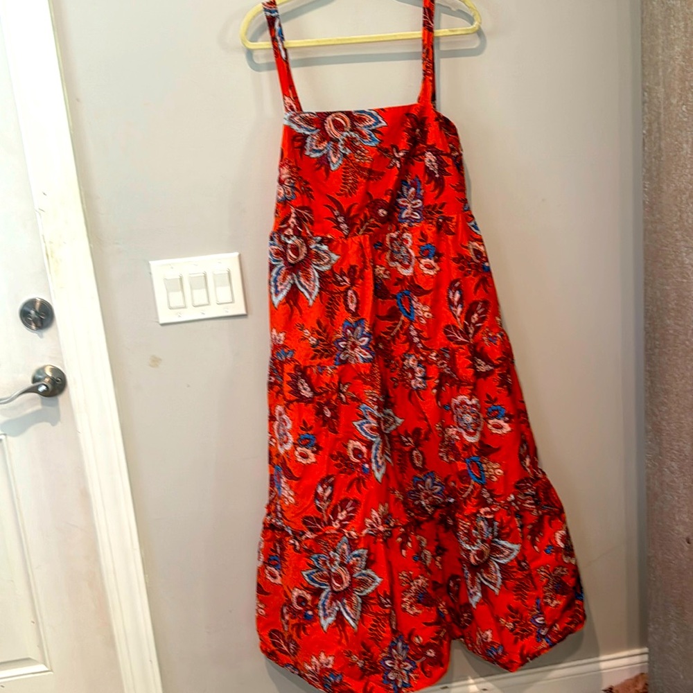 Bright comfy long spaghetti strap dress by Rhode. Women’s size 1X